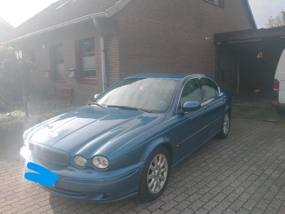 Jaguar X-Type