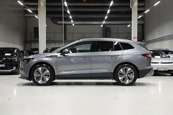 Skoda Enyaq 2023 photo 4
