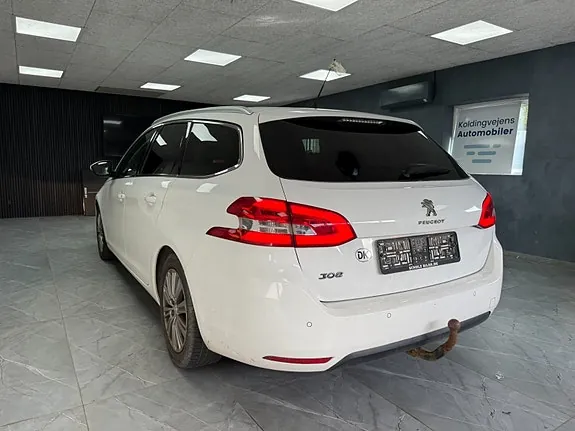 Peugeot 308 2019 photo 3