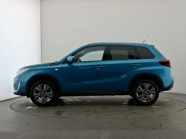 Suzuki Vitara 2021 photo 4