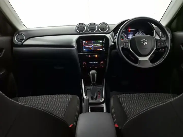 Suzuki Vitara 2021 photo 3