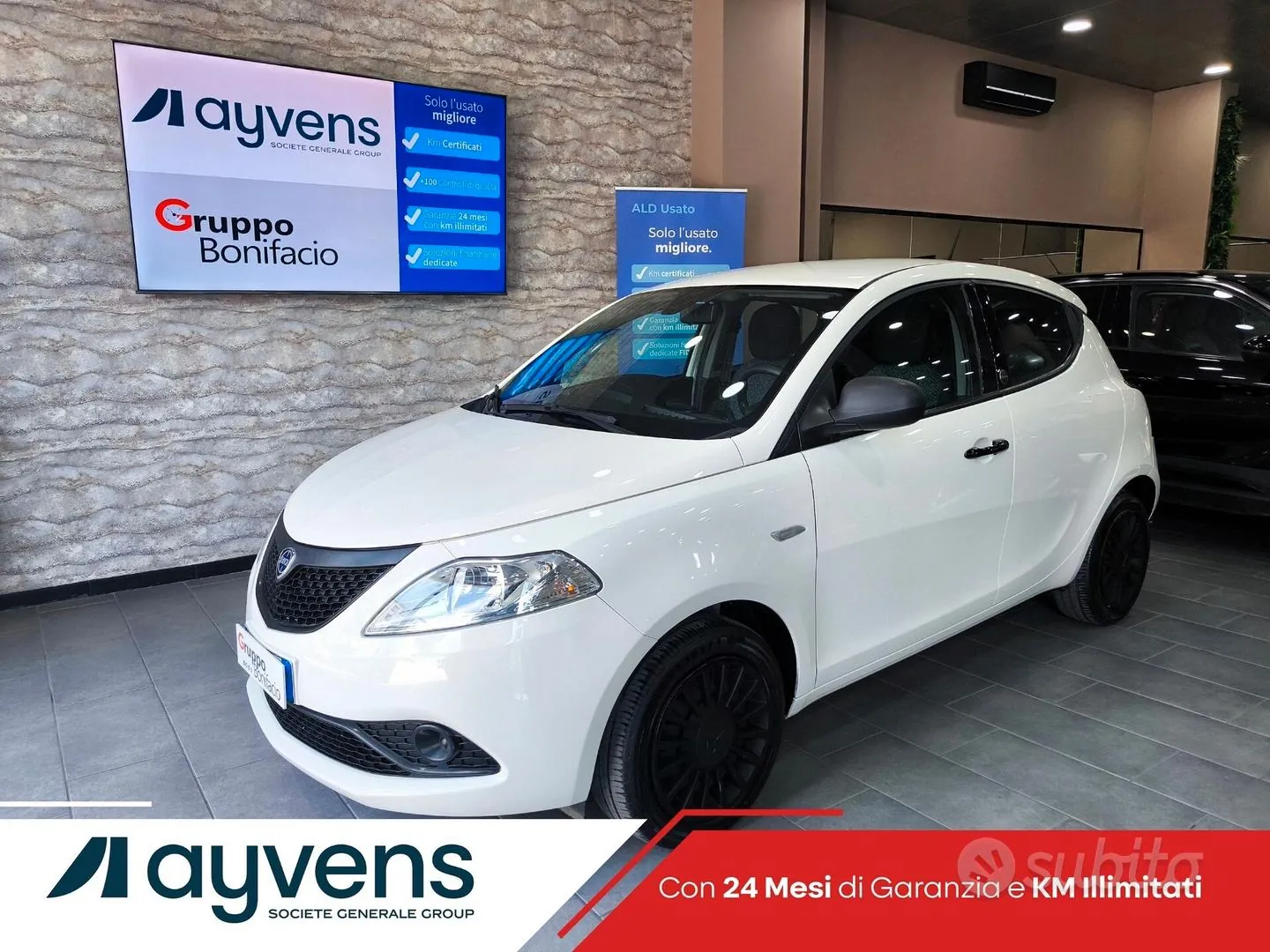 Lancia Ypsilon