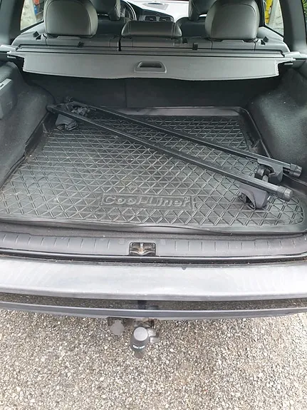 Volvo V70 2004 photo 2