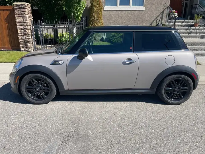 Mini Cooper 2012 photo 4