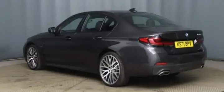 BMW 5 Series 2021 photo 5