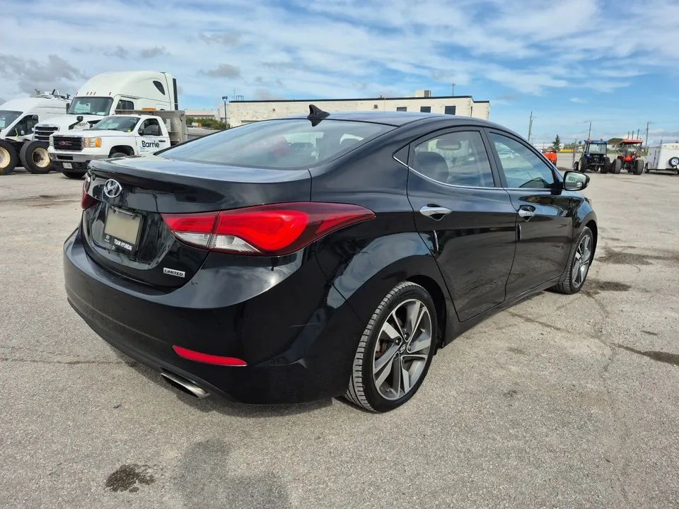 Hyundai Elantra 2015 photo 5