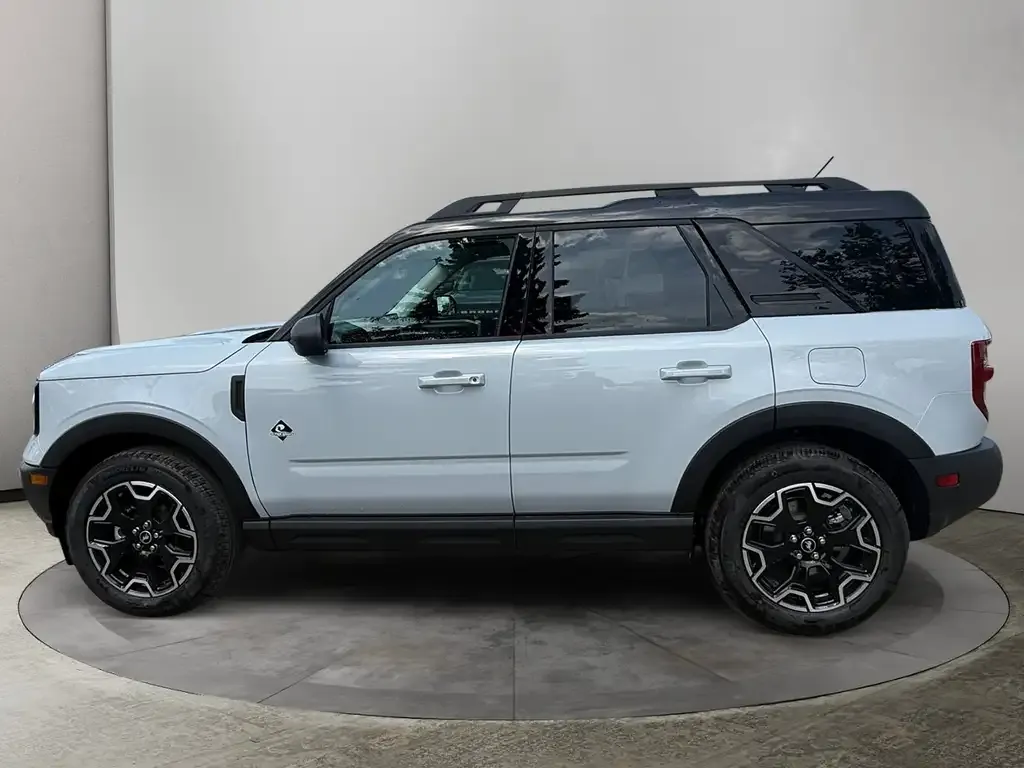Ford Bronco Sport 2026 photo 2