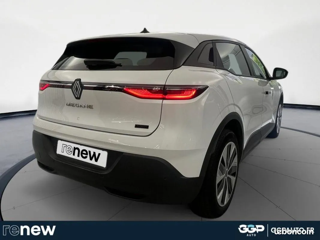 Renault Megane 2023 photo 5