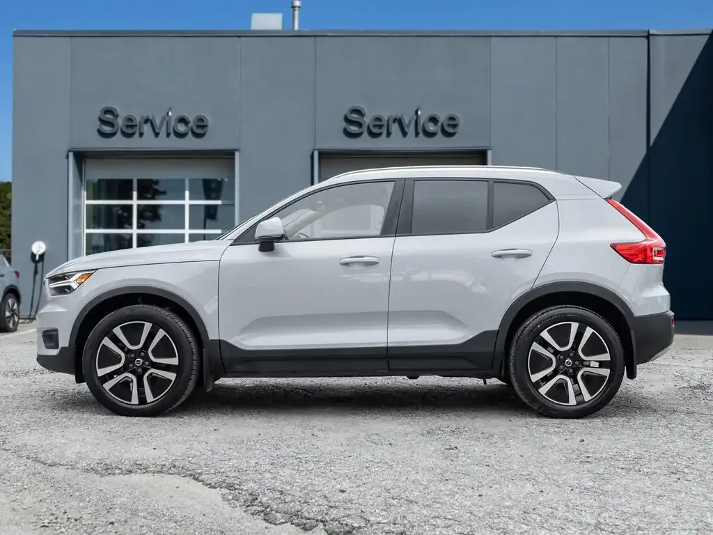 Volvo Xc40 2022 photo 3