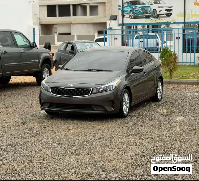 Kia Forte 2017 photo 2
