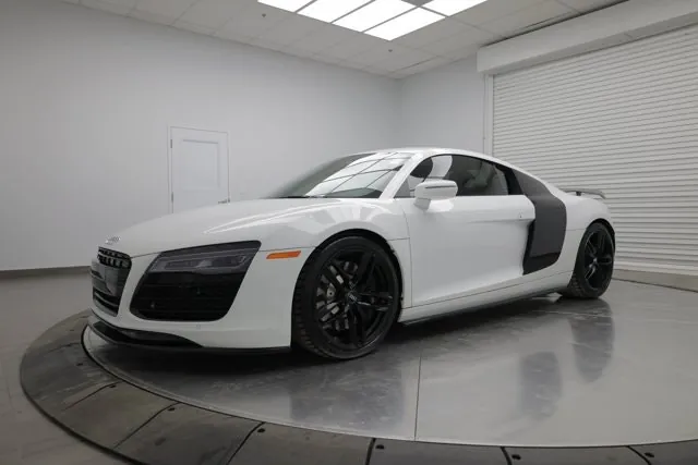 Audi R8 2015 photo 4