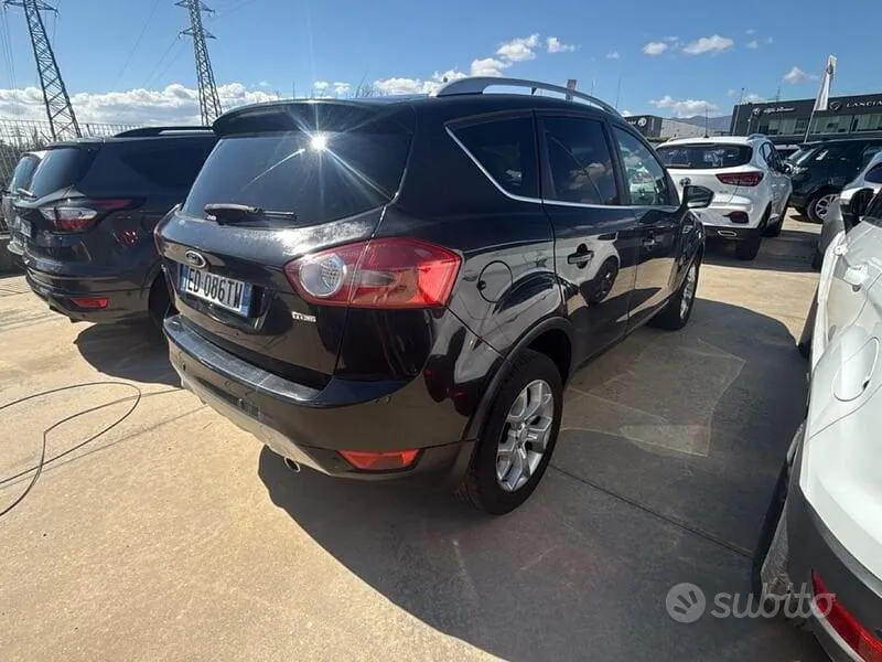 Ford Kuga 2010 photo 3