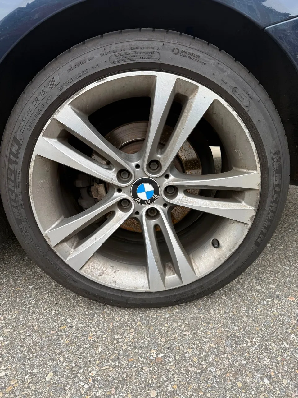 BMW 320I 2015 photo 3