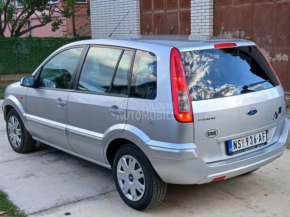 Ford Fusion 2009 photo 3