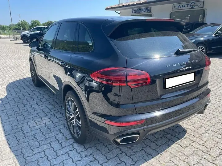 Porsche Cayenne 2015 photo 3
