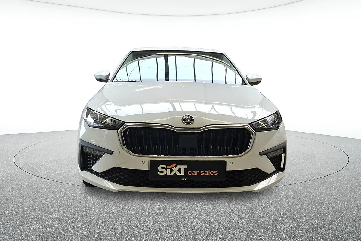 Skoda Scala 2025 photo 2
