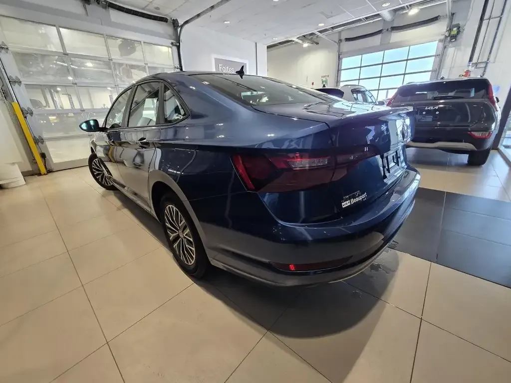 Volkswagen Jetta 2020 photo 4