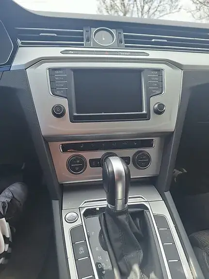 Volkswagen Passat 2015 photo 3