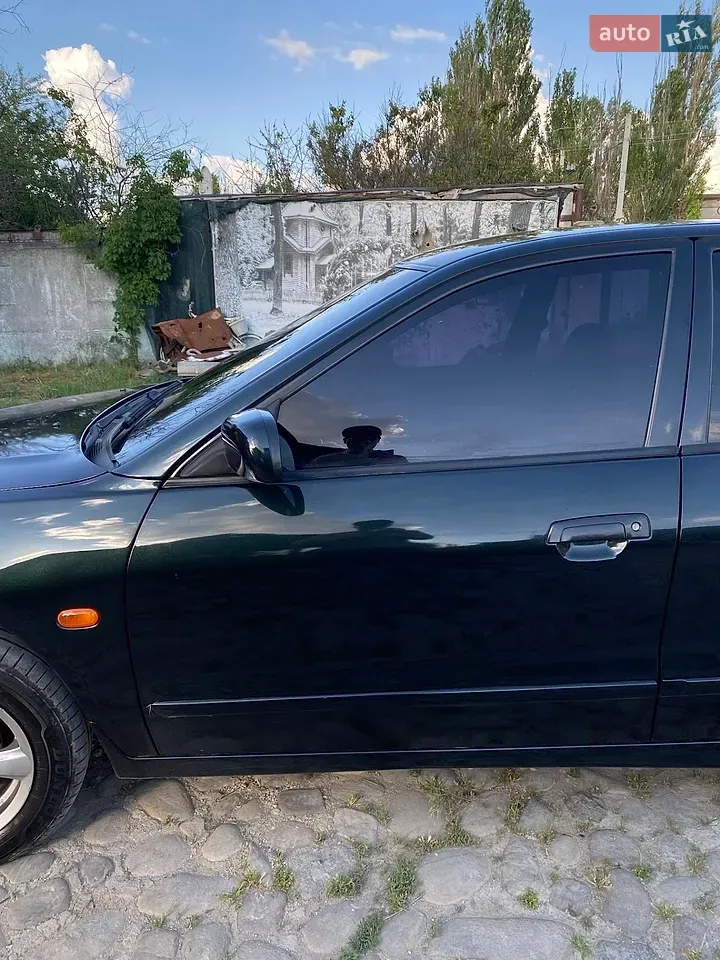 Mitsubishi Galant 1997 photo 4