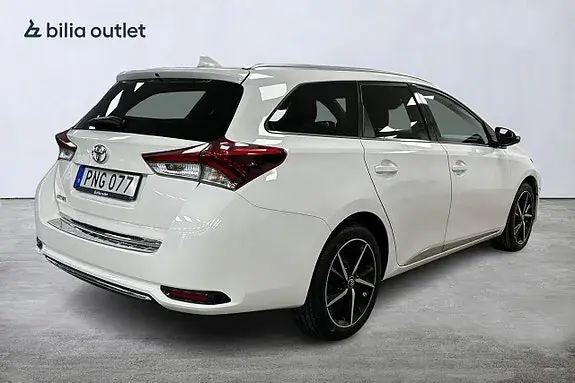 Toyota Auris 2017 photo 4
