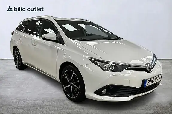 Toyota Auris 2017 photo 2