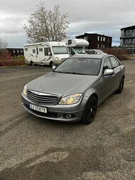 Mercedes-Benz C 200 D 2008 photo 2