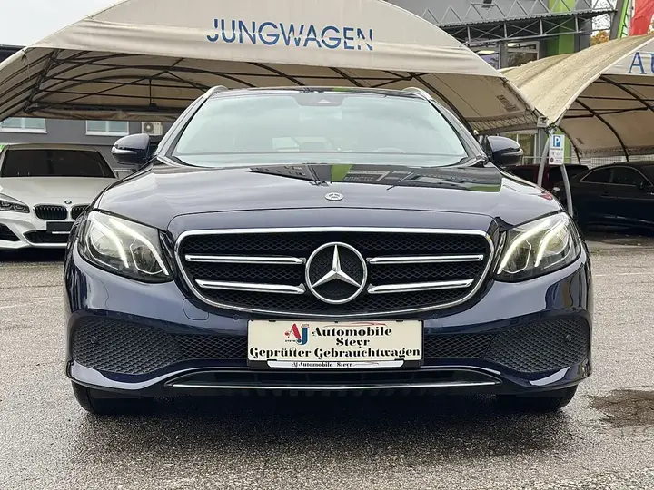 Mercedes-Benz E-Class 2019 photo 2