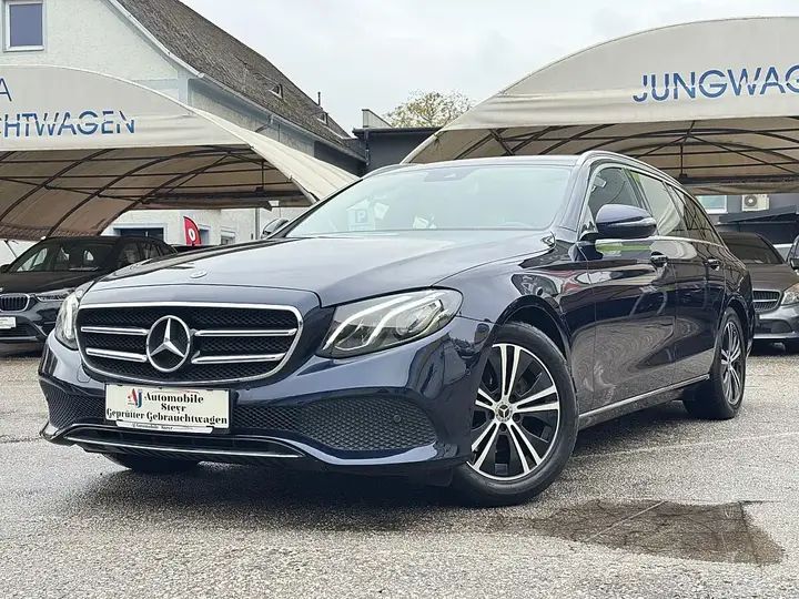 Mercedes-Benz E-Class 2019 photo 3