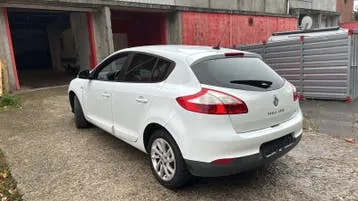Renault Mégane 2014 photo 3
