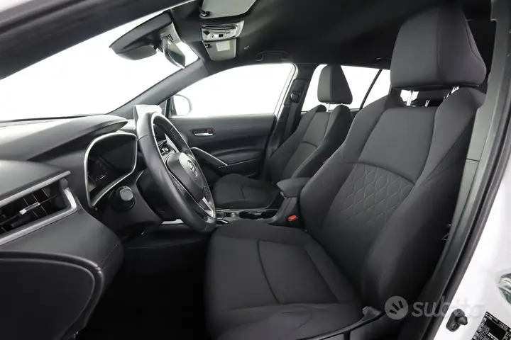 Toyota Corolla Cross 2024 photo 2