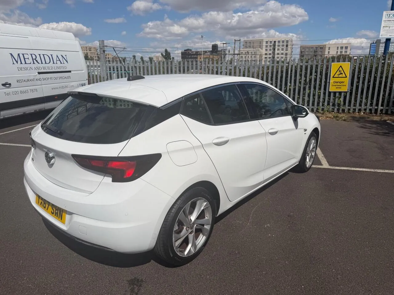 Vauxhall Astra 2017 photo 4