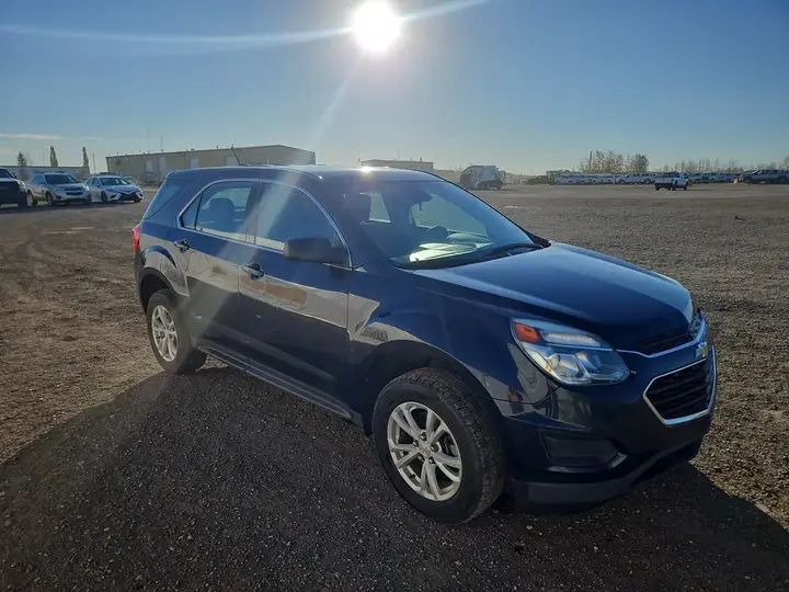 Chevrolet Equinox 2017 photo 2