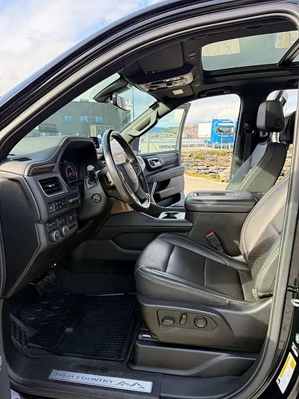 Chevrolet Suburban 2021 photo 5
