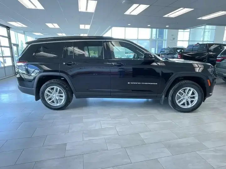 Jeep Grand Cherokee L 2026 photo 5