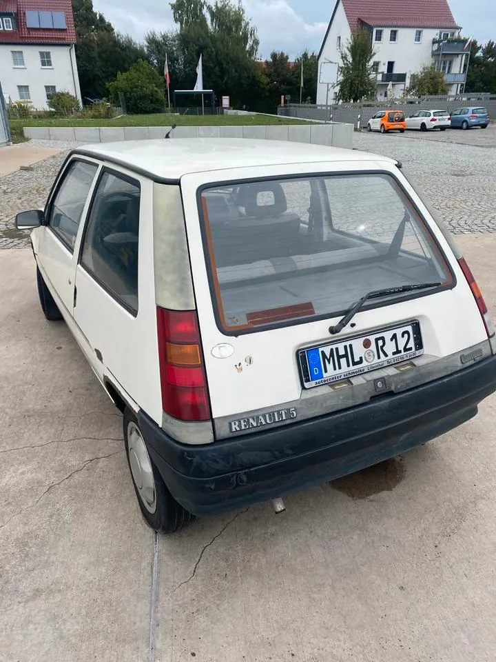 Renault 5