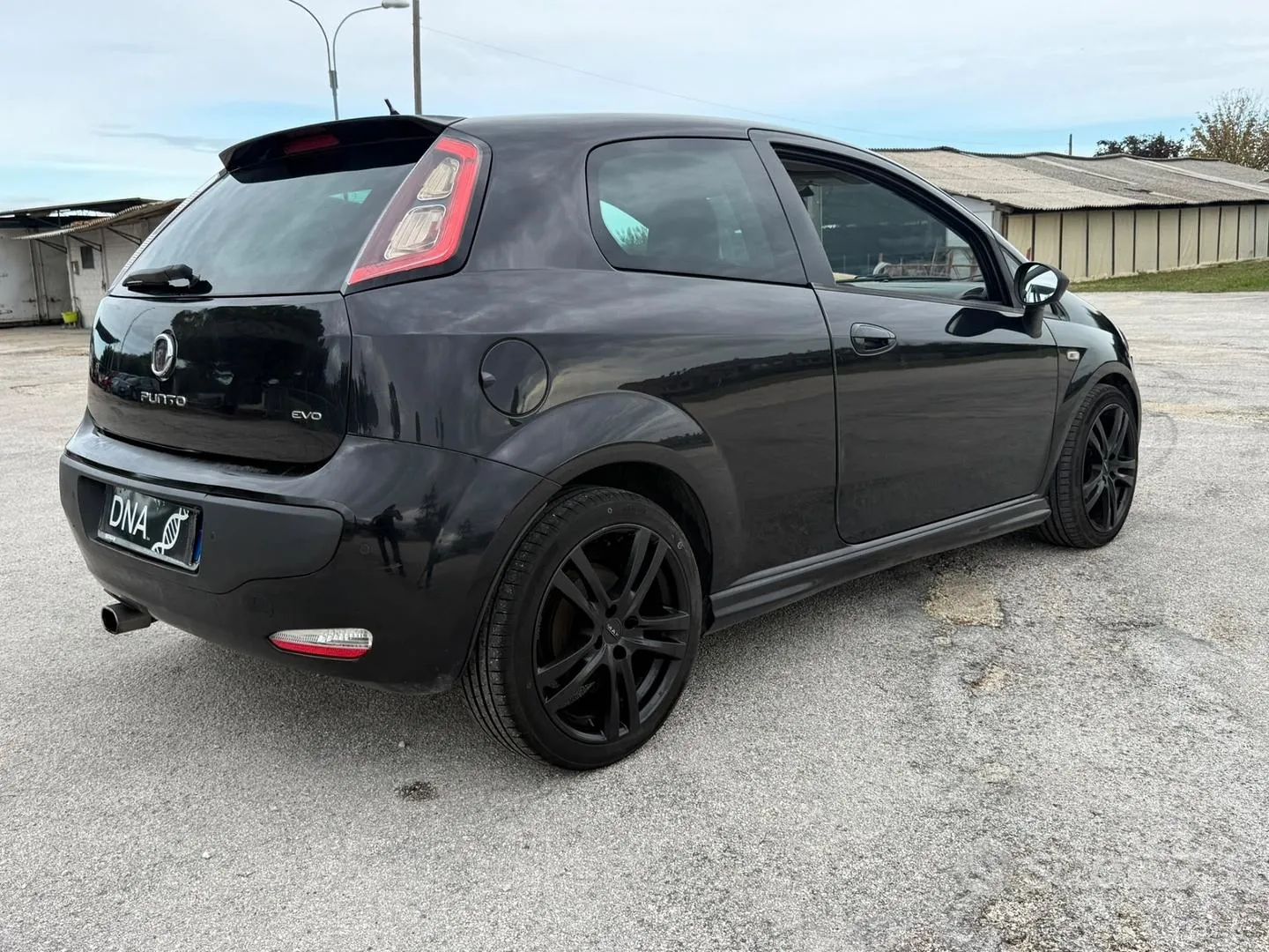 Fiat Punto Evo 2011 photo 5