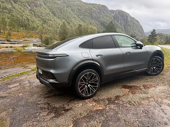 Porsche Cayenne 2026 photo 4