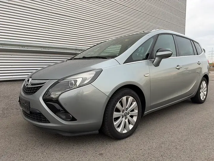 Opel Zafira Tourer 2014 photo 2