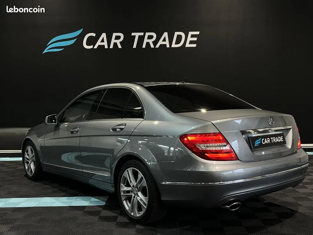 Mercedes-Benz C-Class 2012 photo 3