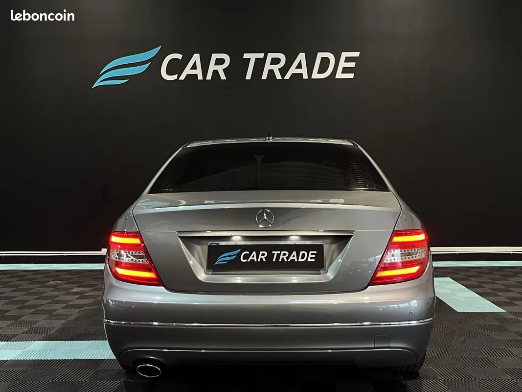 Mercedes-Benz C-Class 2012 photo 4