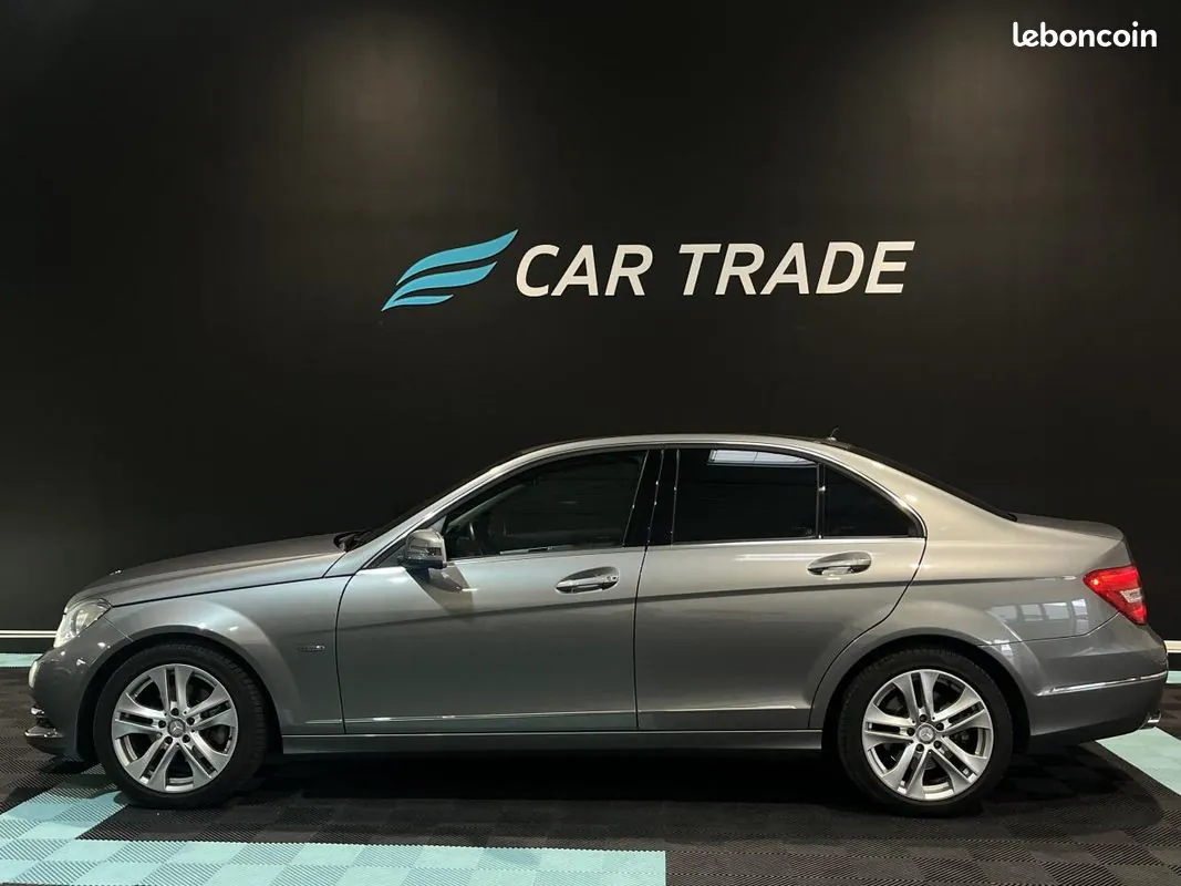 Mercedes-Benz C-Class 2012 photo 2