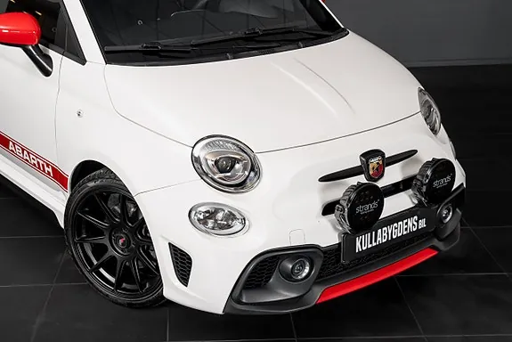 Abarth 595 2018 photo 4