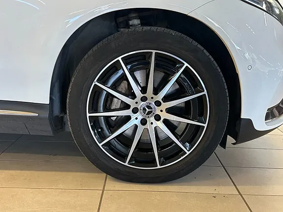 Mercedes-Benz Eqc400 2021 photo 5