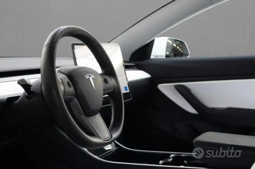 Tesla Model 3 2019 photo 5