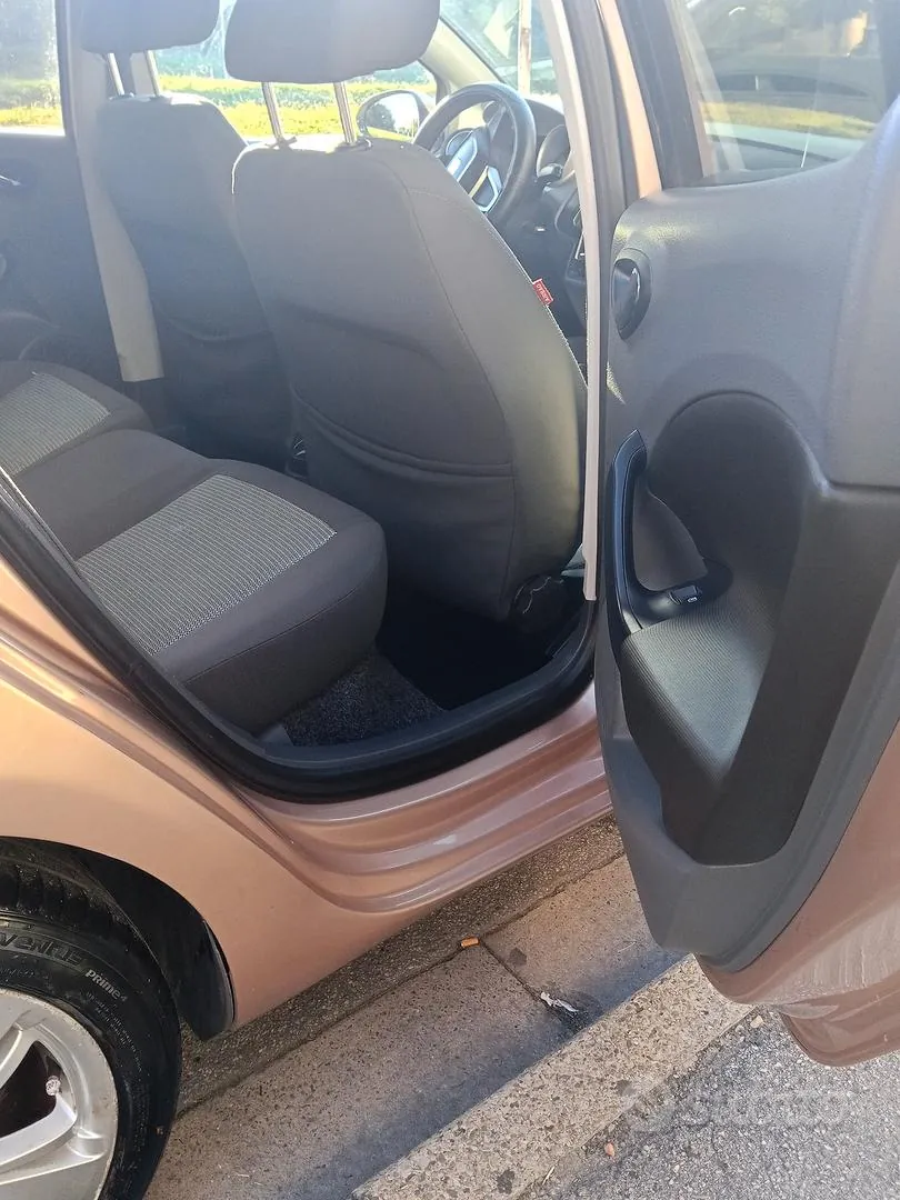 Seat Ibiza 2009 photo 4
