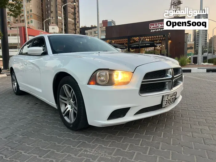 Dodge Charger 2014 photo 2