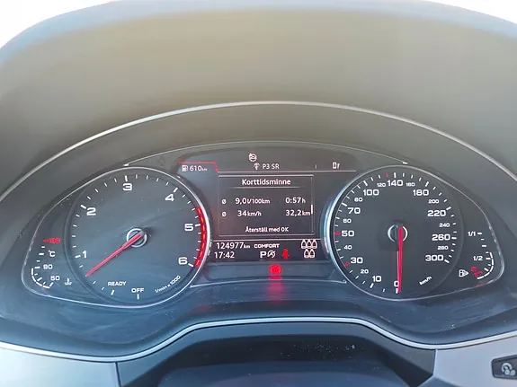 Audi Q7 2017 photo 2