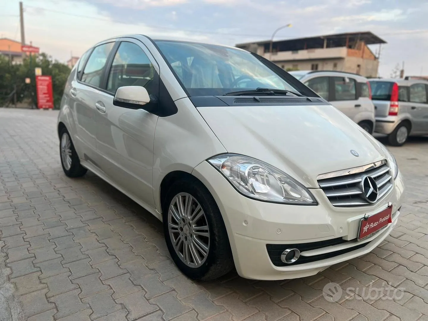 Mercedes-Benz A 180 Cdi Avantgarde 2010 photo 4