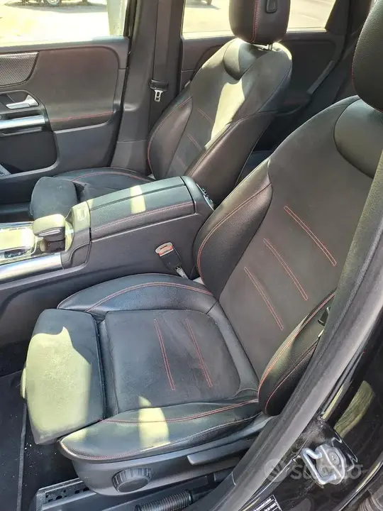 Mercedes-Benz C-Class 2020 photo 4