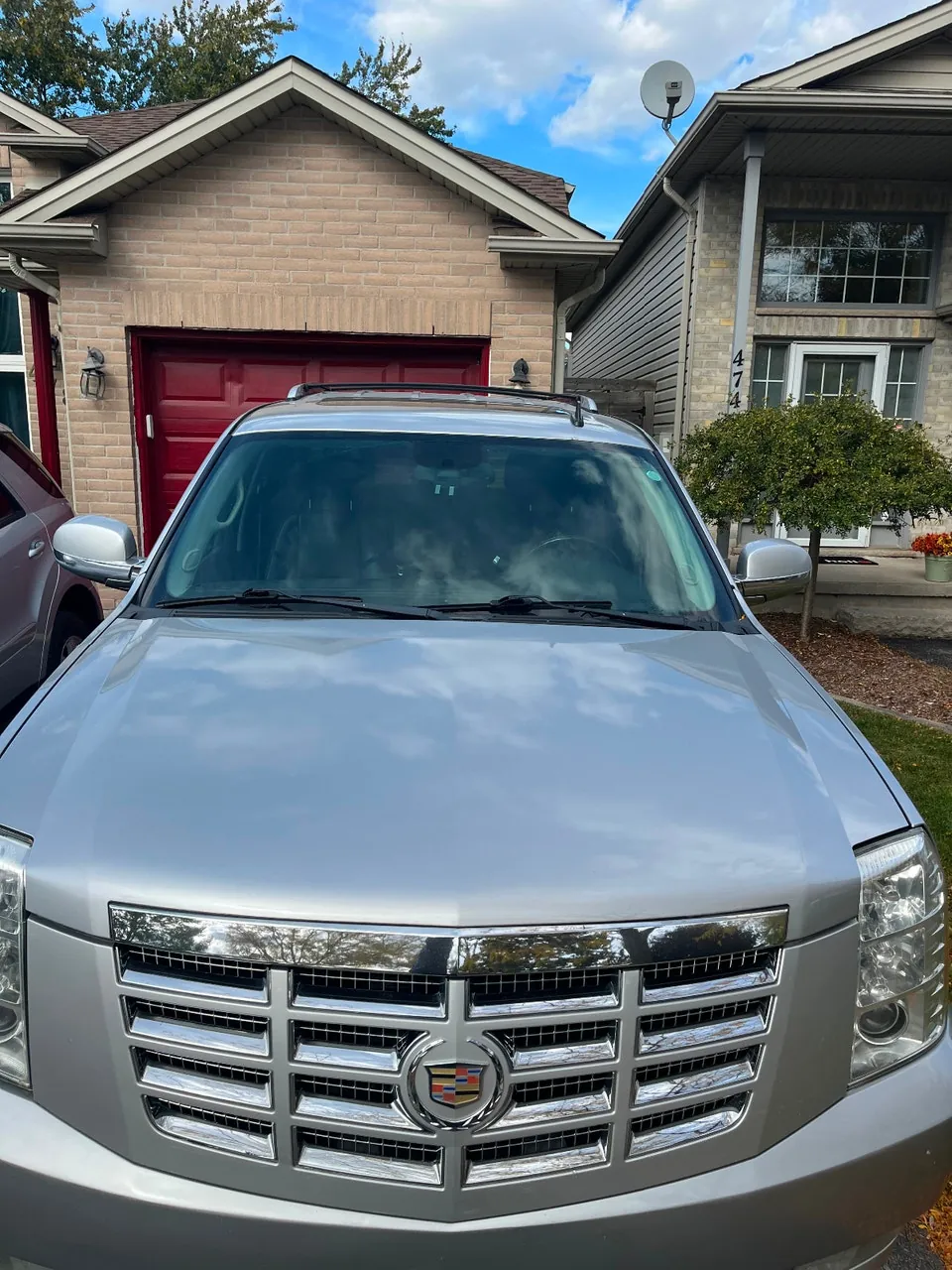 Cadillac Escalade 2013 photo 2